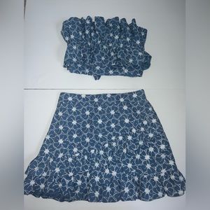 DO+BE adorable summer set! Strapless top with skirt! Top size M skirt size L